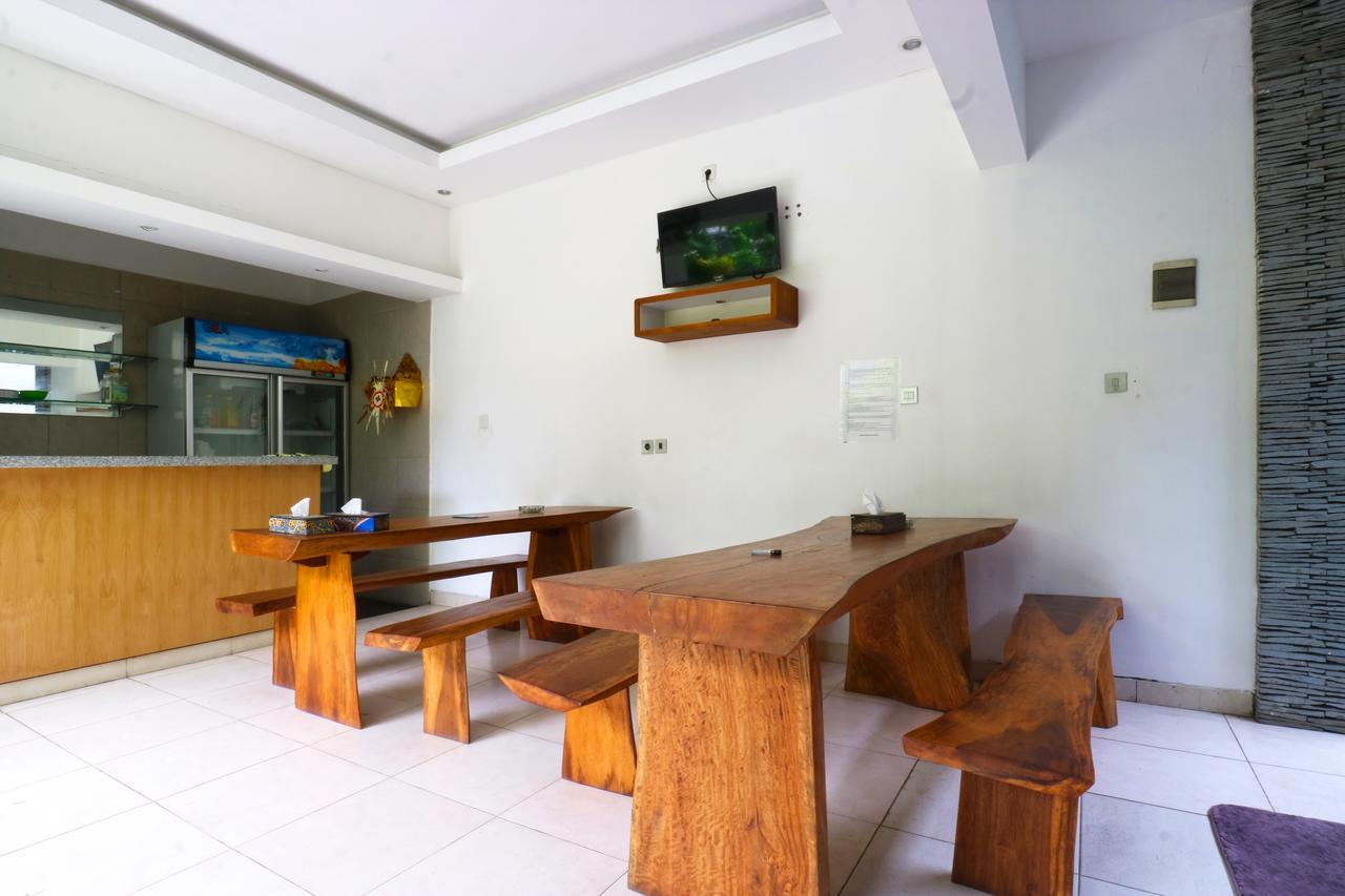 Saren Guest House Canggu Exterior photo